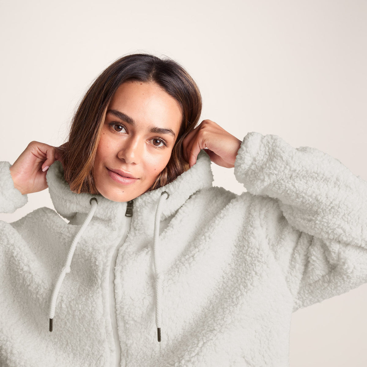 Olivia Womens Relaxed Fit Sherpa Fleece - Vanilla