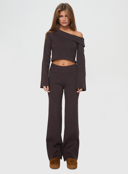 Sina Off The Shoulder Top Chocolate