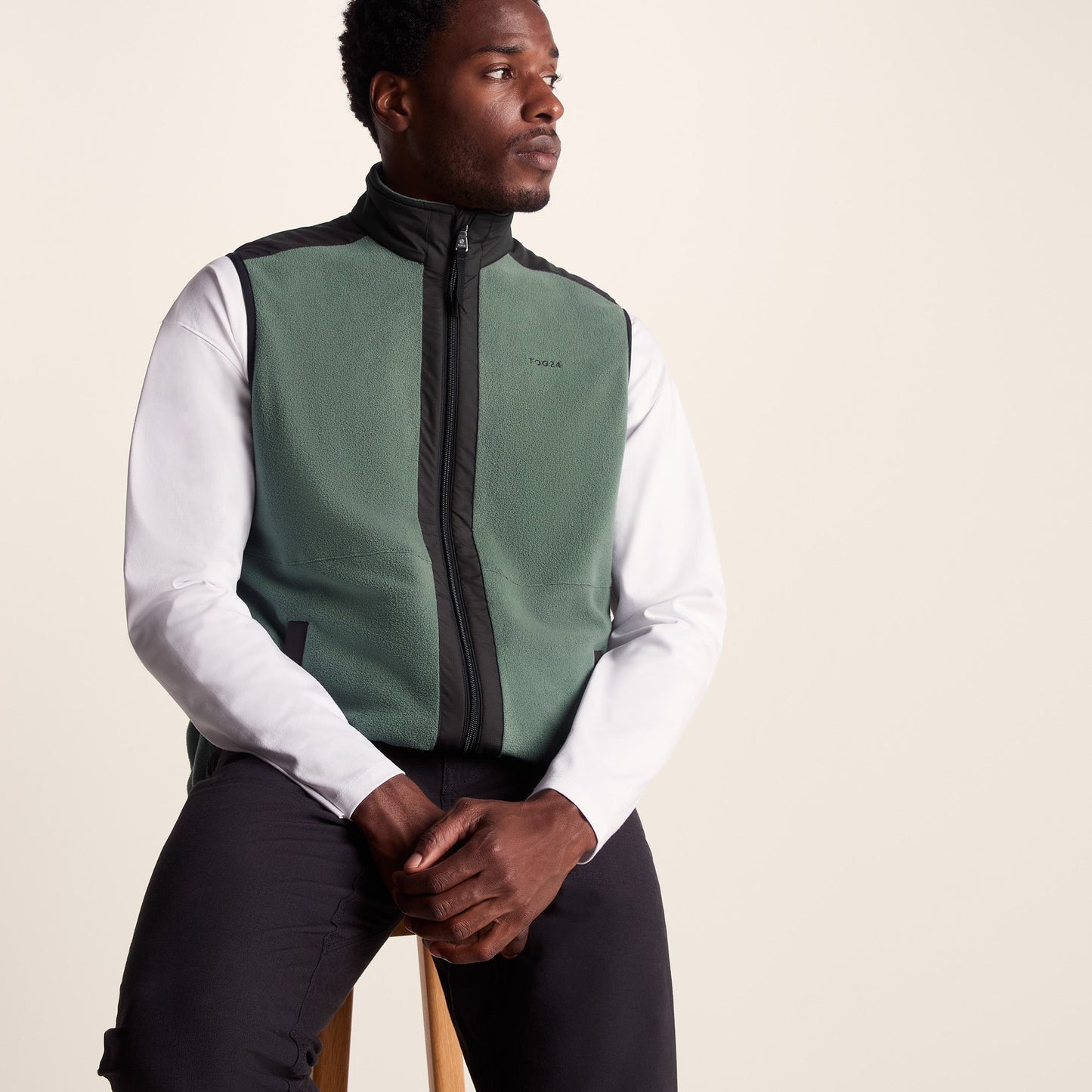 Boltby Mens Relaxed Fit Microfleece Gilet - Black/Light Forest