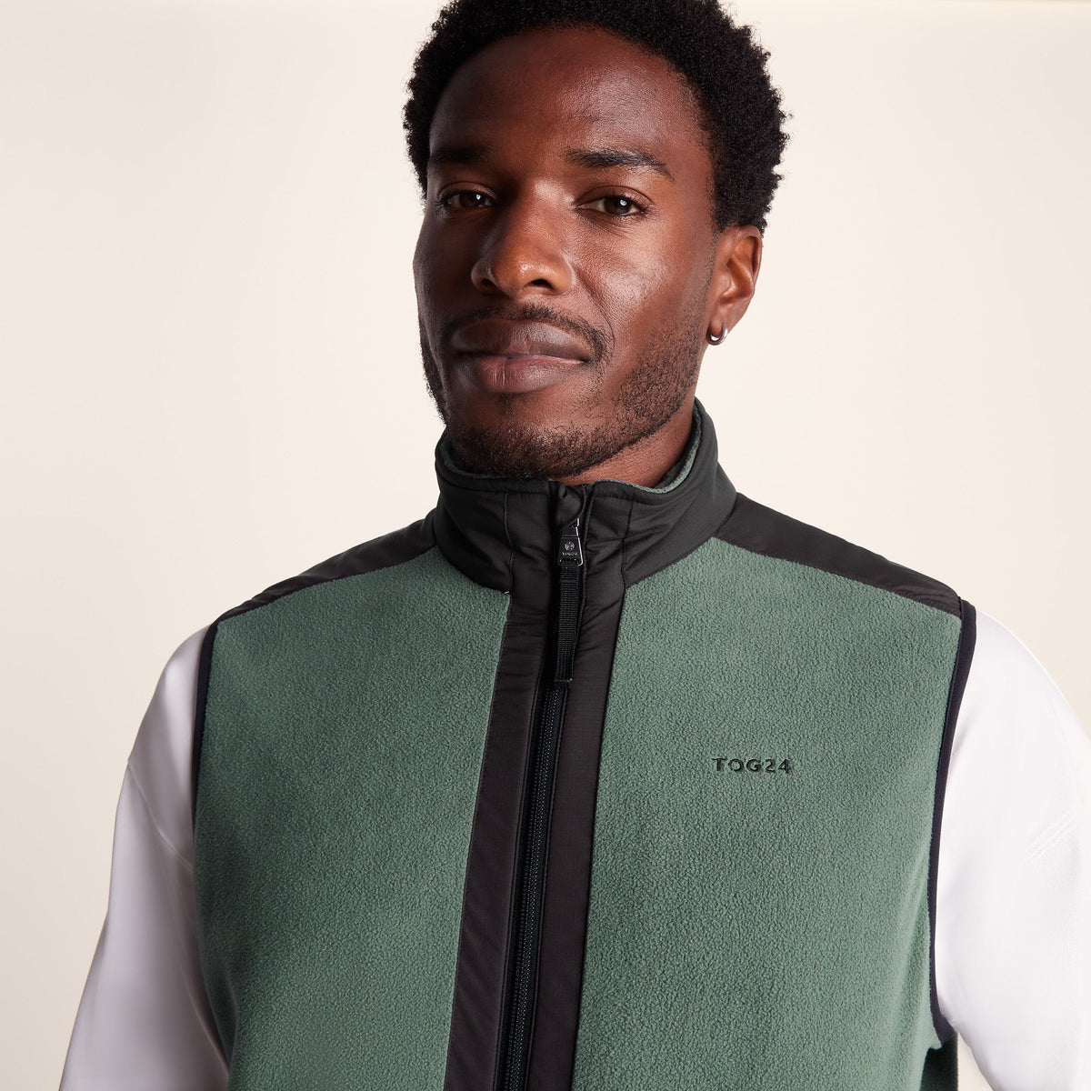Boltby Mens Relaxed Fit Microfleece Gilet - Black/Light Forest