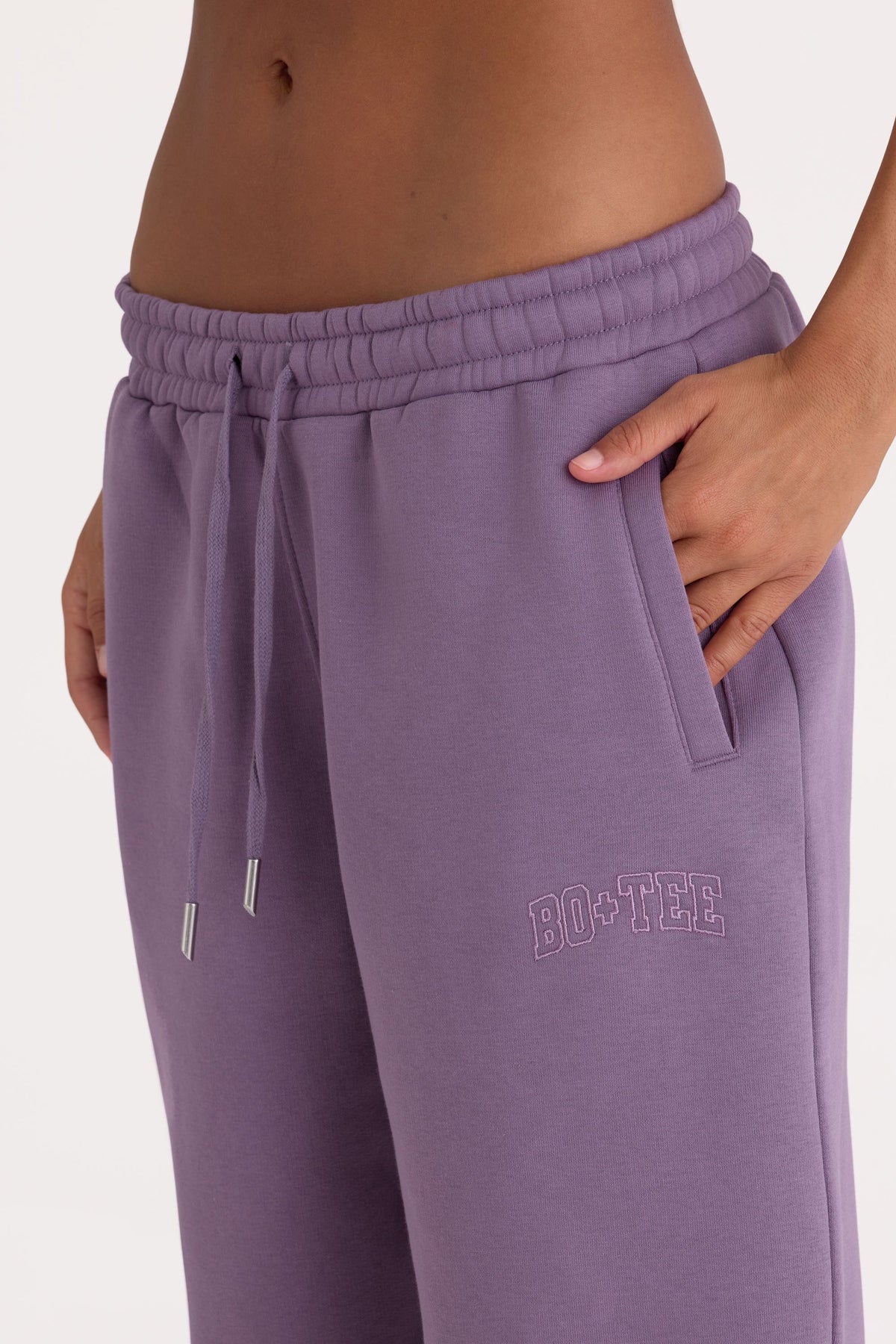 Brushed Jersey Mid-Rise Relaxed Joggers in Dusk
